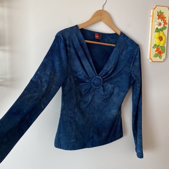 Vintage 90s Light Tie Dye Long Sleeve Dark Blue Top - Picture 2 of 6